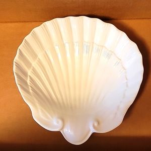 Ceramic Seashell Serving Dish